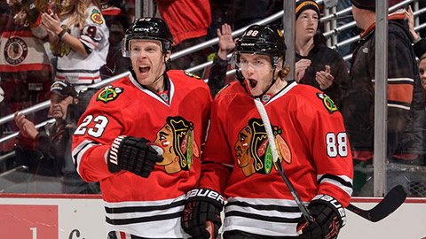 Kris Versteeg a Patrick Kane