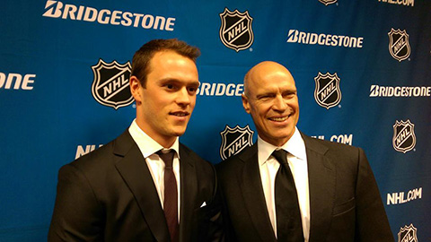 Jonathan Toews a Mark Messier