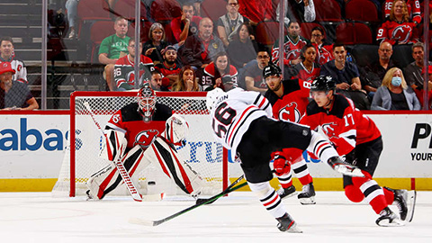 Erik Gustafsson (© Mike Stobe/NHLI via Getty Images)