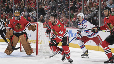 Calvin de Haan (© Bill Smith/NHLI via Getty Images)